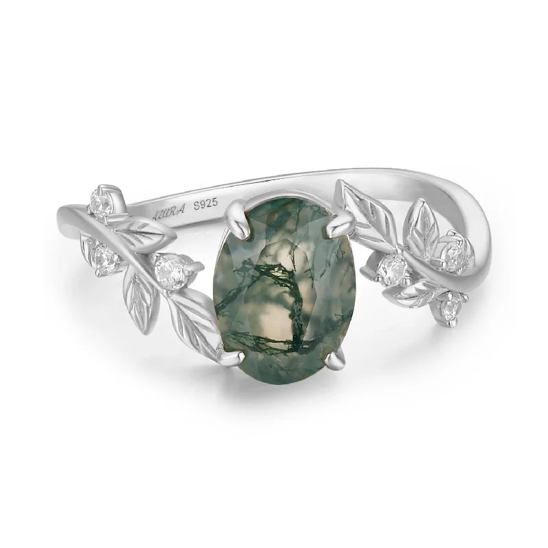 women’s bridal ring set-Between the Leaf Oval Moss Agate Ring©