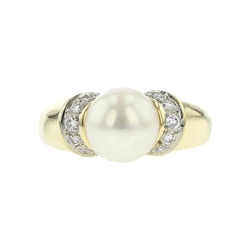 18K Yellow Gold Cultured Pearl and Diamond Ring