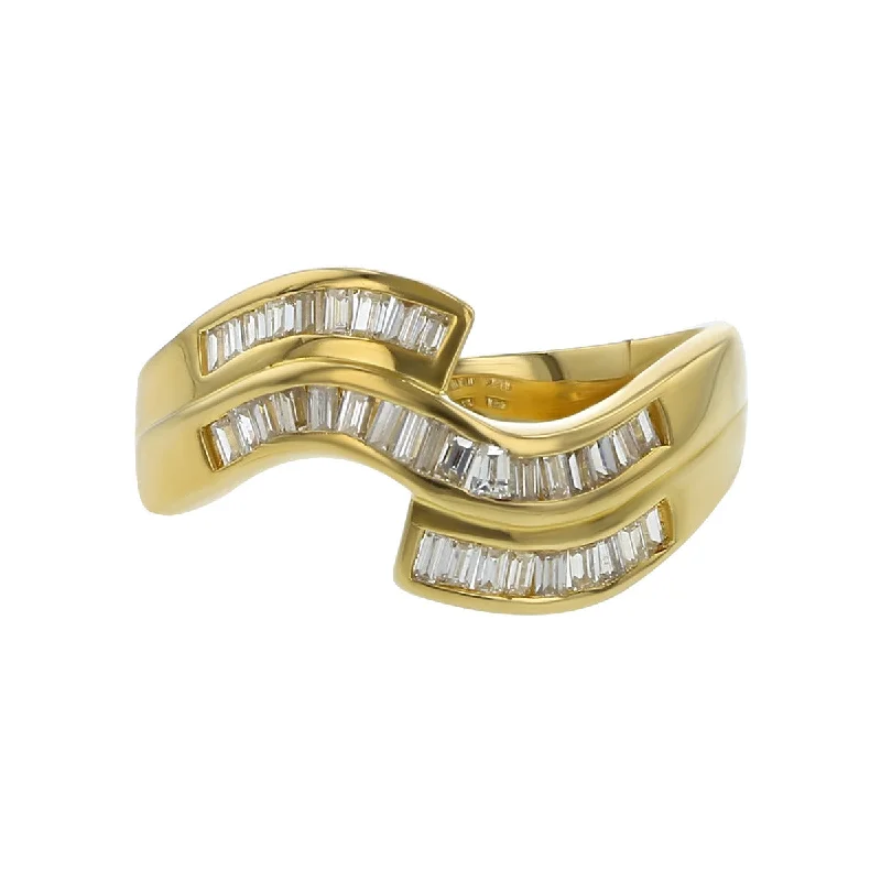 Curved 18K Yellow Gold Baguette Diamond Ring