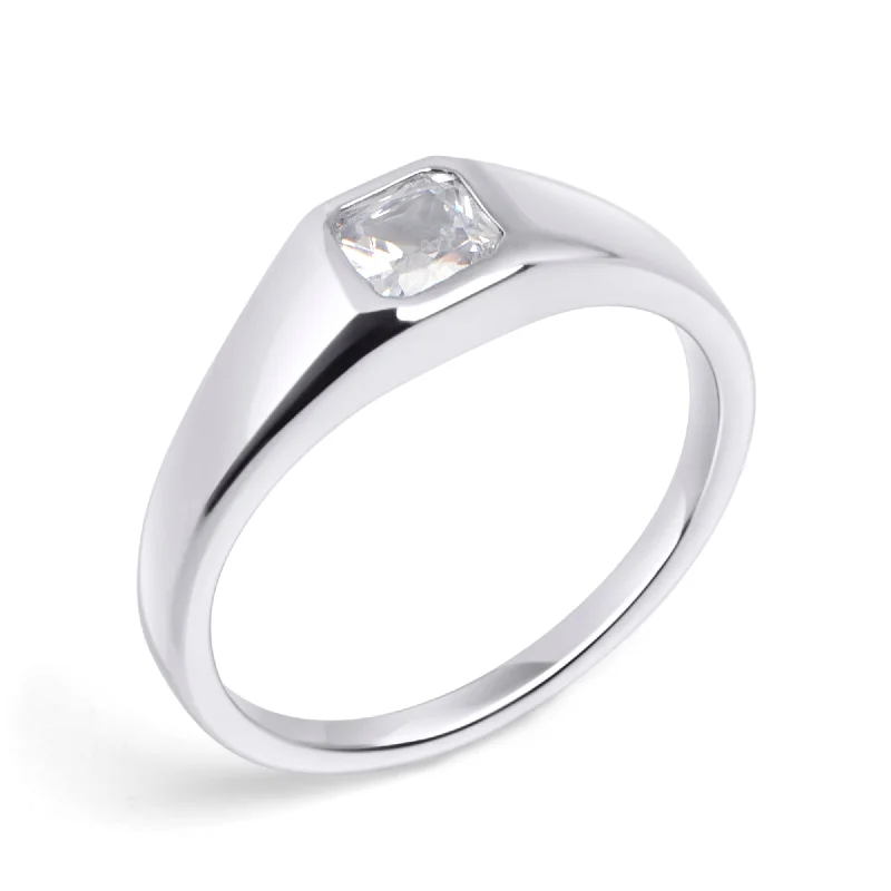 women’s wedding band-Liv Ring