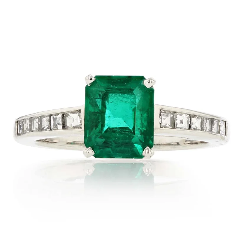 Platinum Emerald Diamond Ring