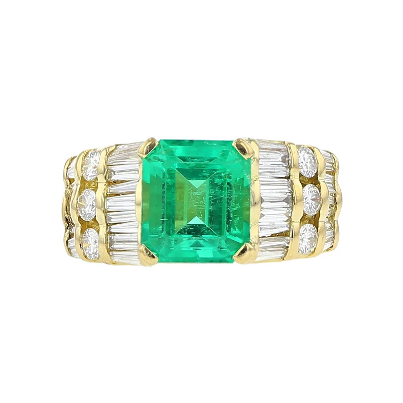 18K Gold Emerald-cut Emerald and Diamond Ring