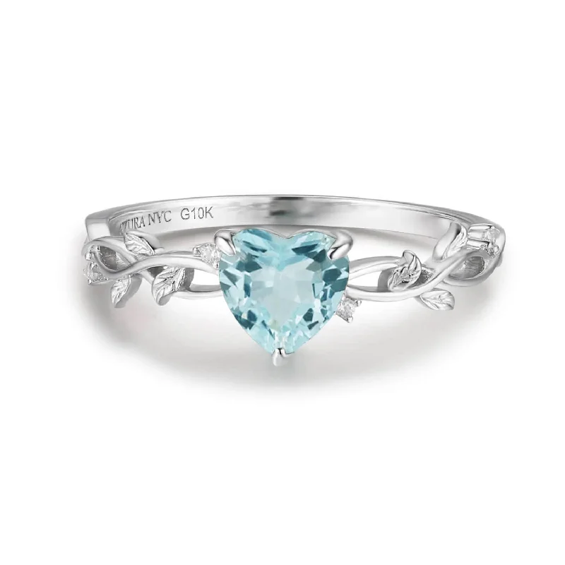 women’s rose gold ring-Everlasting Heart Aquamarine Ring©