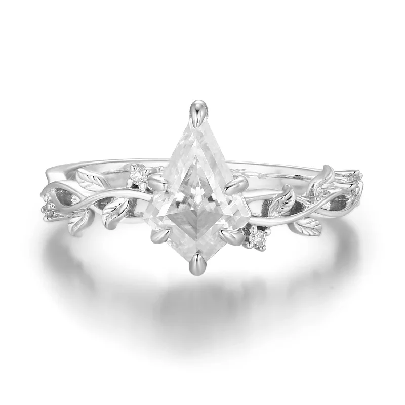 women’s statement ring-Everlasting Kite Moissanite Ring©