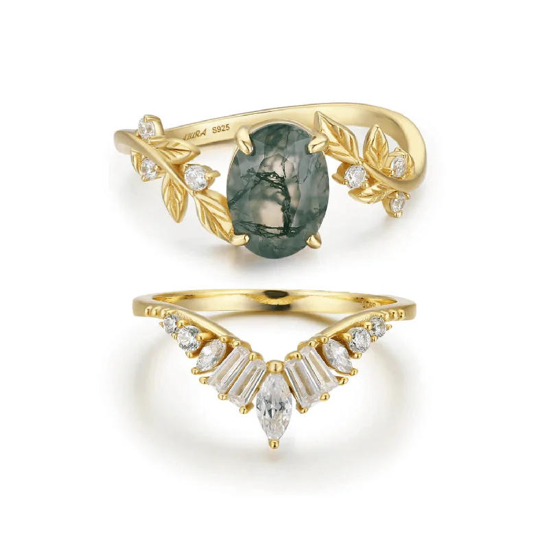 women’s cocktail ring-Between the Leaf Moss Agate© and Hillcrest Yellow Gold Ring Set