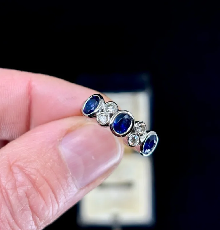 Ceylon Sapphire and Diamond Ring