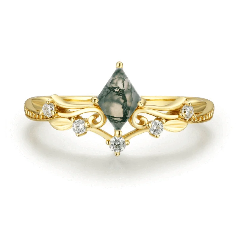 women’s black gold ring-Victorian Lace Moss Agate Ring (Yellow Gold) ©