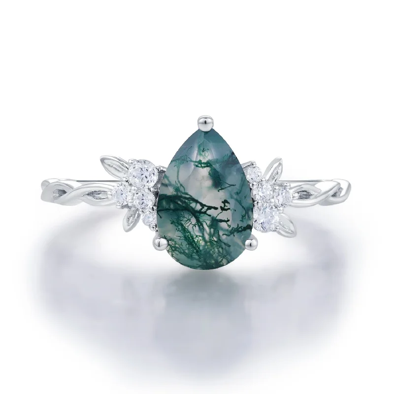 women’s fashion gold ring-Enchanted Garden Pear Moss Agate Ring©