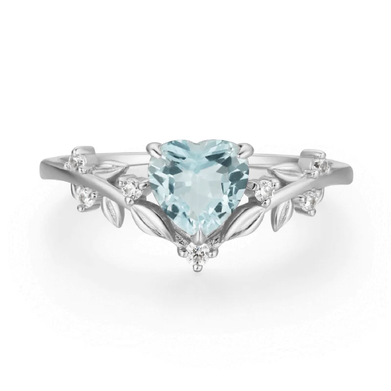 women’s gemstone ring-Heart’s Desire Aquamarine Ring©