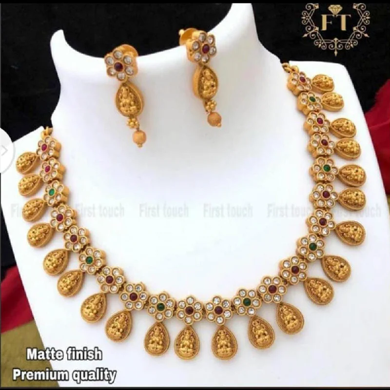 women’s long pendant necklace-Sai Fashion Gold Plated Pink & Green Pota Stone Choker Necklace Set