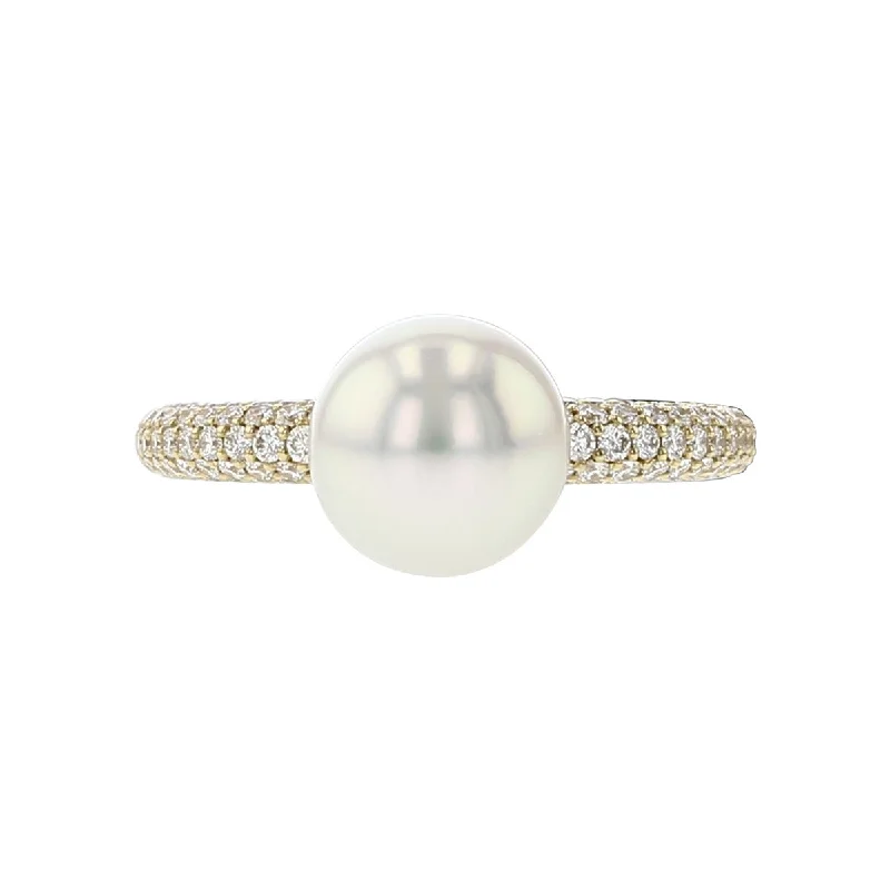 Akoya Cultured Pearl and Diamond Ring in 18K Yellow Gold