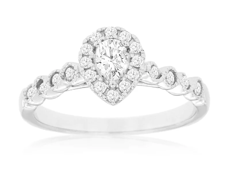 White Gold Pear Halo Diamond RIng