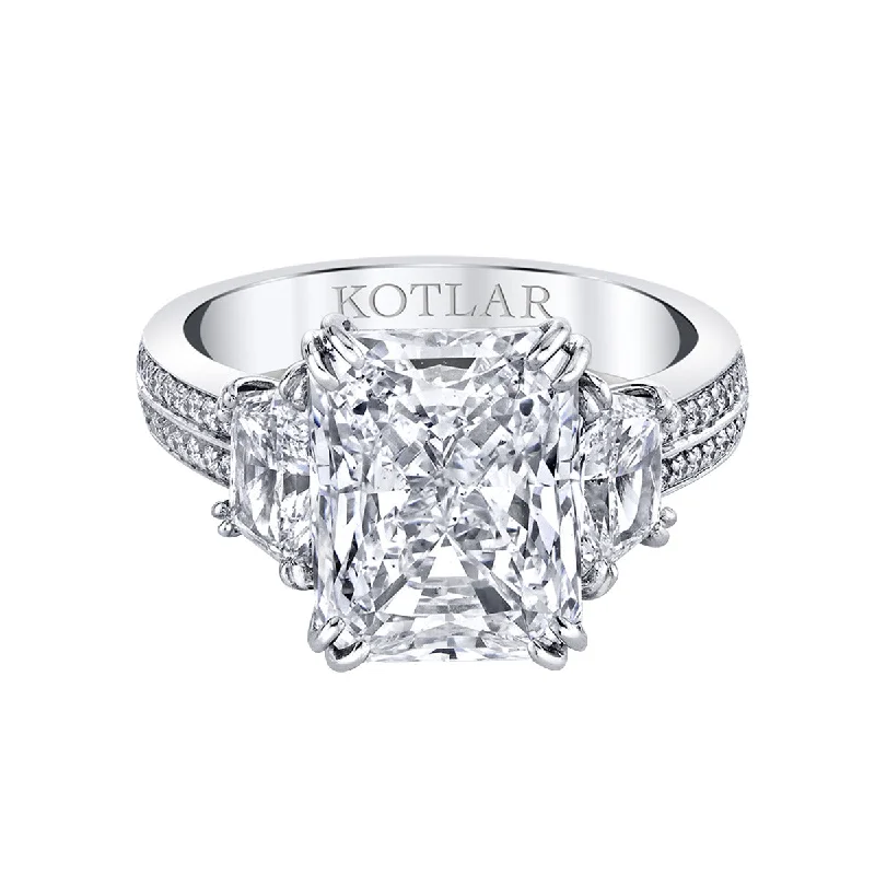 Harmonie Radiant-cut 3 Stone Diamond Ring